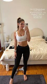 Jade Tuncdoruk feet photo 6