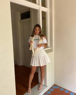 Jade Tuncdoruk feet photo 15