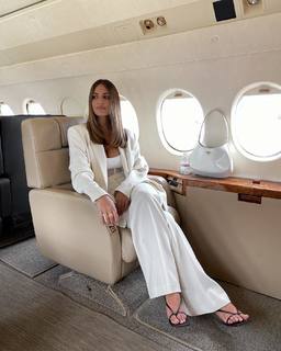 Jade Tuncdoruk feet photo 2