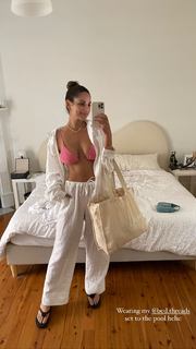 Jade Tuncdoruk feet photo 10