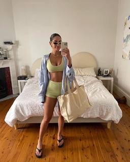 Jade Tuncdoruk feet photo 7