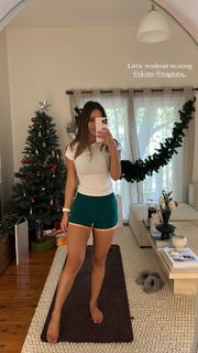 Jade Tuncdoruk feet photo 9