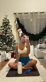 Jade Tuncdoruk feet photo 8