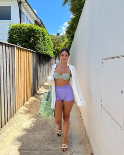 Jade Tuncdoruk feet photo 3