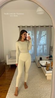 Jade Tuncdoruk feet photo 19