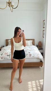 Jade Tuncdoruk feet photo 19