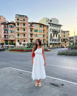 Jade Tuncdoruk feet photo 1
