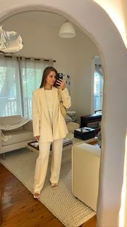 Jade Tuncdoruk feet photo 9