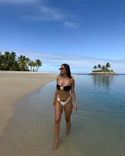 Jade Tuncdoruk feet photo 7