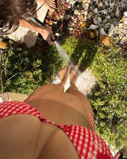 Jade Tuncdoruk feet photo 10