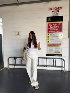 Jade Tuncdoruk feet photo 14