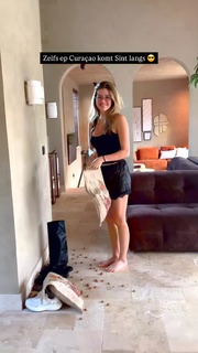 Jade van Vliet feet photo 2