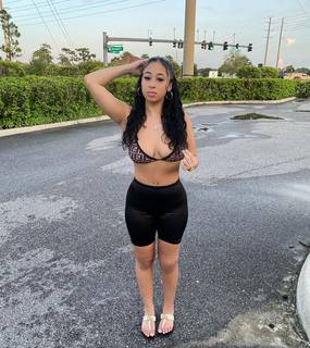 Jaden Newman feet photo thumbnail