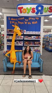 Jaden Newman feet photo thumbnail