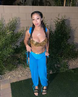 Jaden Newman feet photo thumbnail