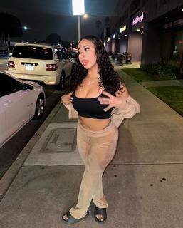 Jaden Newman feet photo thumbnail