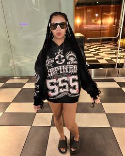 Jaden Newman feet photo thumbnail