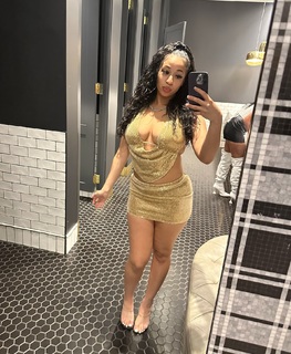 Jaden Newman feet photo thumbnail