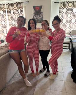 Jaden Newman feet photo thumbnail