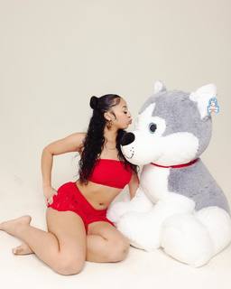 Jaden Newman feet photo thumbnail