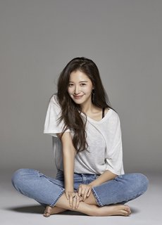 Jae-kyung Kim feet photo 14