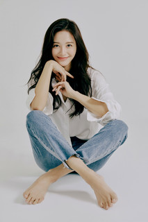 Jae-kyung Kim feet photo 10