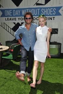 Jaime King feet photo thumbnail