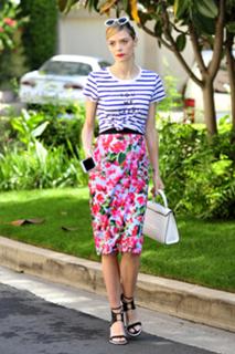 Jaime King feet photo thumbnail