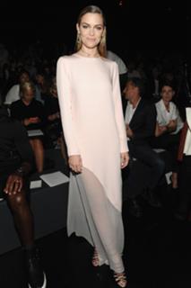 Jaime King feet photo thumbnail
