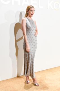 Jaime King feet photo thumbnail