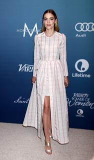 Jaime King feet photo thumbnail