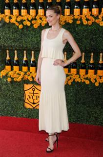 Jaime King feet photo thumbnail