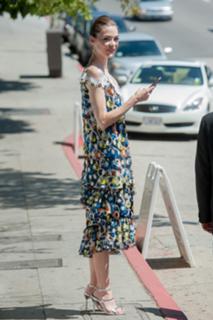 Jaime King feet photo thumbnail