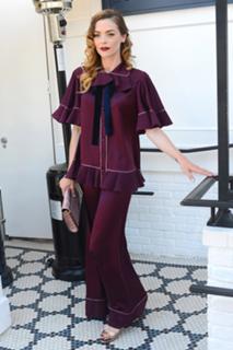 Jaime King feet photo thumbnail