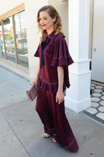 Jaime King feet photo thumbnail