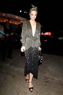 Jaime King feet photo thumbnail