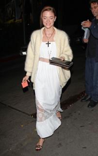 Jaime King feet photo thumbnail