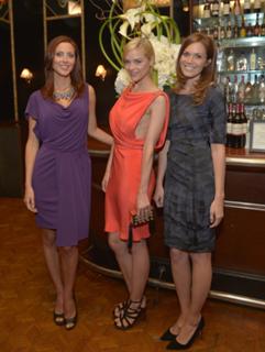 Jaime King feet photo thumbnail