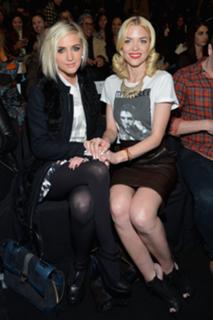 Jaime King feet photo thumbnail