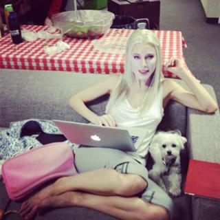Jaime Murray feet photo thumbnail
