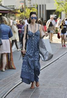 Jaime Murray feet photo thumbnail