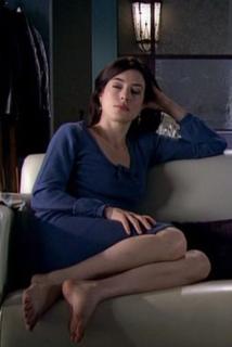 Jaime Murray feet photo thumbnail