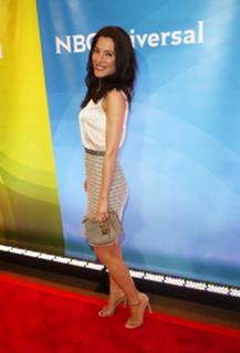 Jaime Murray feet photo thumbnail