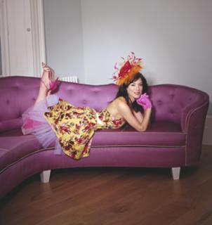 Jaime Murray feet photo thumbnail