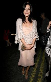 Jaime Murray feet photo thumbnail