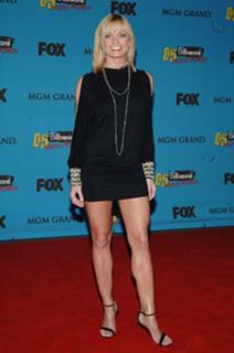 Jaime Pressly feet photo thumbnail