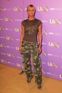 Jaime Pressly feet photo thumbnail