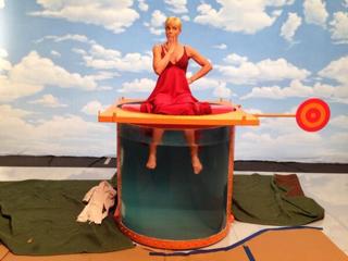 Jaime Pressly feet photo thumbnail