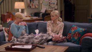 Jaime Pressly feet photo thumbnail