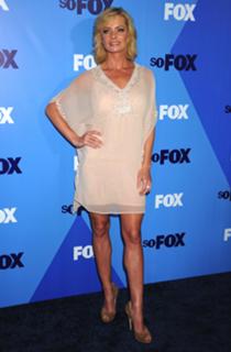 Jaime Pressly feet photo thumbnail